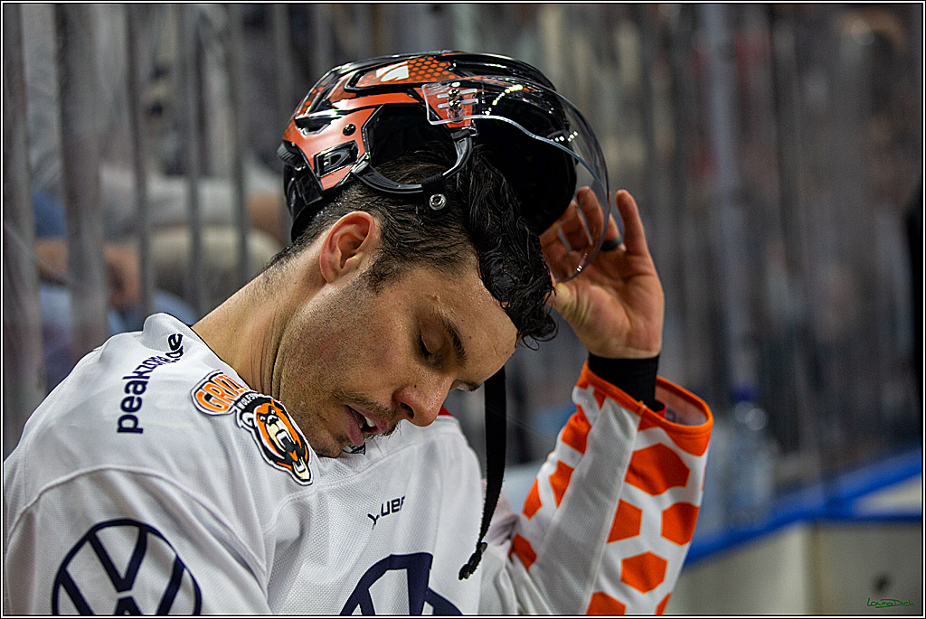 PENNY DEL; Koelner Haie- Grizzly Wolfsburg; Koeln, 26.10.2022